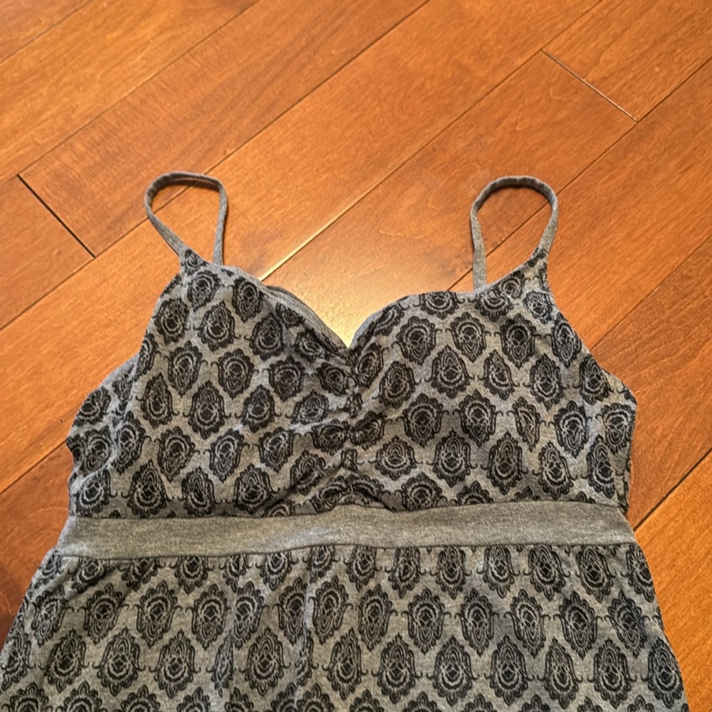 Athleisure dress - Picture 3 of 4